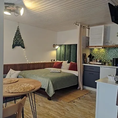 Apartman Gonta Kottage, чан - джакузі тераса, вихід в гори Szlavszke