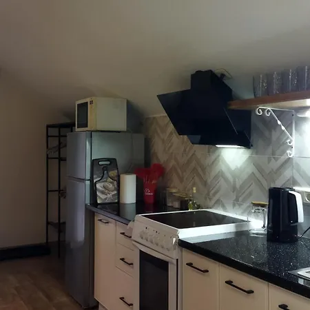 Gonta Kottage, чан - джакузі тераса, вихід в гори *