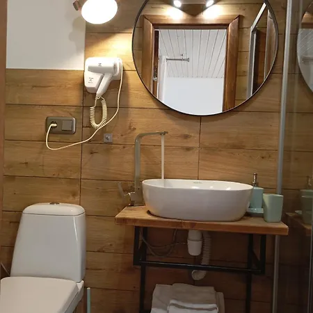 Apartman Gonta Kottage, чан - джакузі тераса, вихід в гори