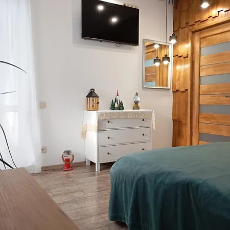 Gonta Kottage, чан - джакузі тераса, вихід в гори Slavske