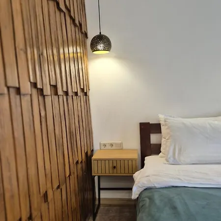 Gonta Kottage, чан - джакузі тераса, вихід в гори Slavske