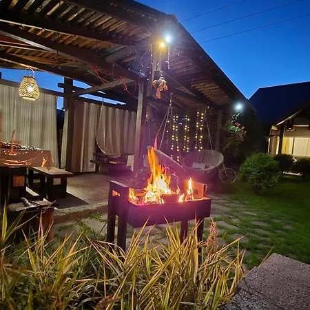 Appartement Gonta Kottage, чан - джакузі тераса, вихід в гори