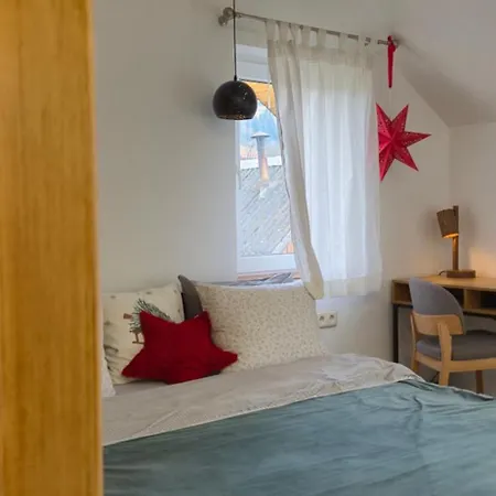 Gonta Kottage, чан - джакузі тераса, вихід в гори Apartman *